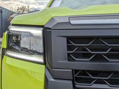 2026 Nissan Frontier — photo 10 view