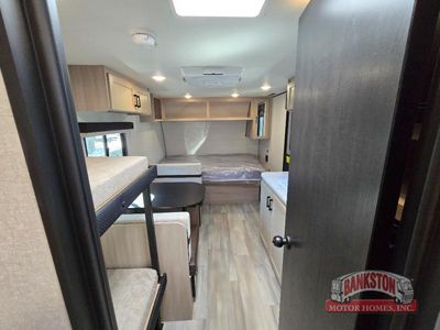 2026 Prowler 1700BH - Photo 18
