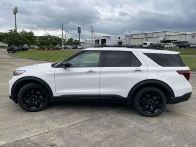 2023 Ford Explorer - Photo 6