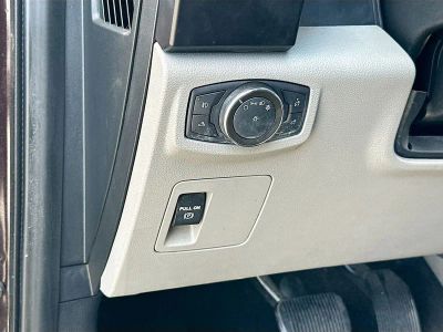 2020 Ford F-150 — photo 10 view
