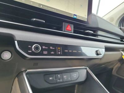 2026 Kia Carnival Hybrid — photo 18 view