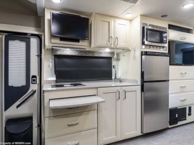 2021 Tiffin Wayfarer - Photo 9