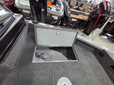 2026 Crestliner 2050 FISH HAWK WT - Photo 12