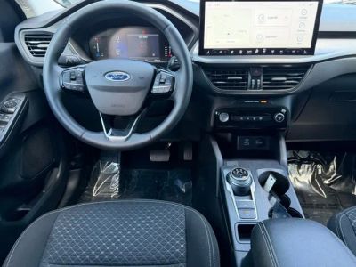 2023 Ford Escape — photo 14 view