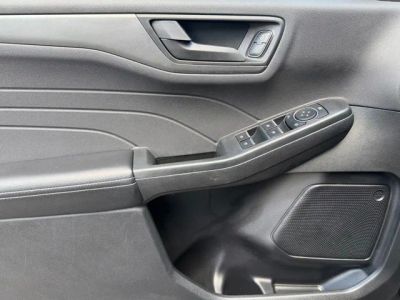 2023 Ford Escape — photo 16 view