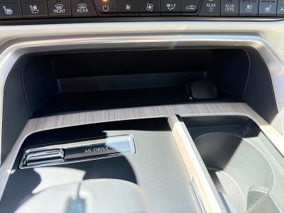 2026 Mazda CX-90 — photo 32 view