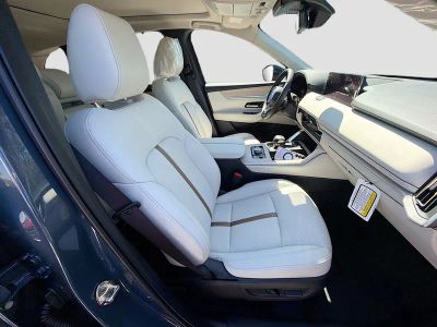 2026 Mazda CX-90 — photo 16 view