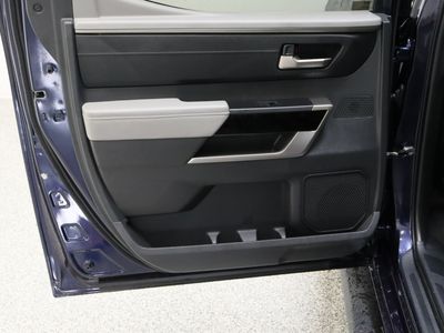 2024 Toyota Tundra 2WD - Photo 30