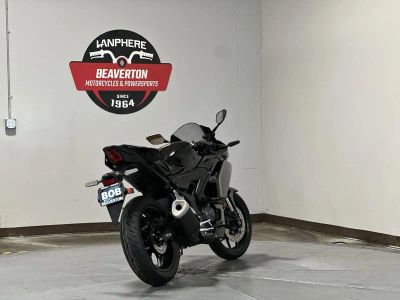 2026 Yamaha YZF-R3 - Photo 3