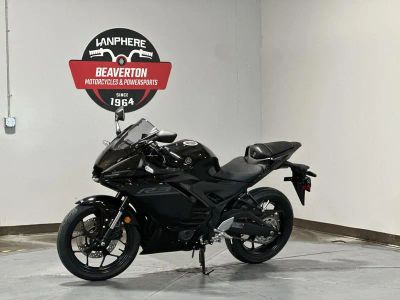 2026 Yamaha YZF-R3 - Photo 8
