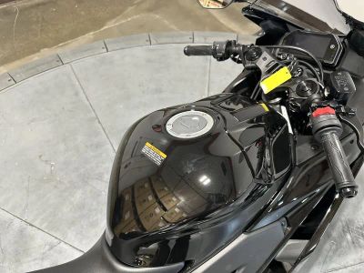 2026 Yamaha YZF-R3 - Photo 14