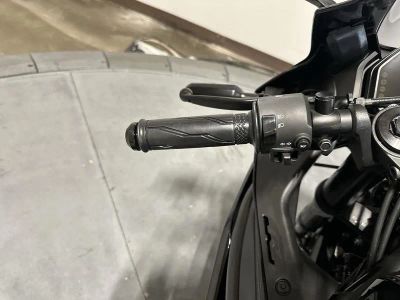 2026 Yamaha YZF-R3 - Photo 13