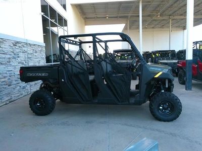 2026 Polaris Ranger Crew 1000 — interior view