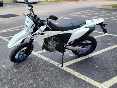 2025 Suzuki DR-Z4SM - Photo 8