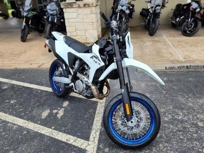 2025 Suzuki DR-Z4SM - Photo 1