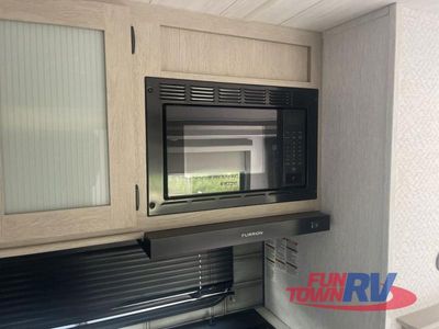 2023 Forest River RV Salem - Photo 16
