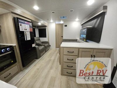 2025 Forest River RV Rockwood Ultra Lite - Photo 11