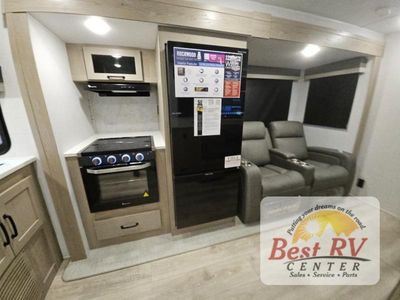 2025 Forest River RV Rockwood Ultra Lite - Photo 15