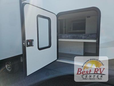 2025 Forest River RV Rockwood Ultra Lite - Photo 9