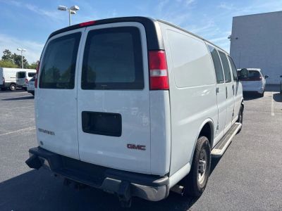 2021 GMC Savana Cargo 2500 - Photo 3