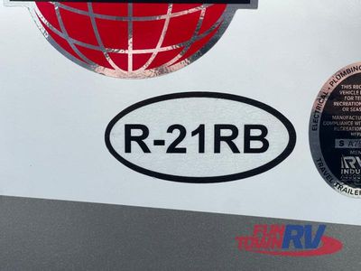 2023 Cruiser Radiance Ultra Lite - Photo 26