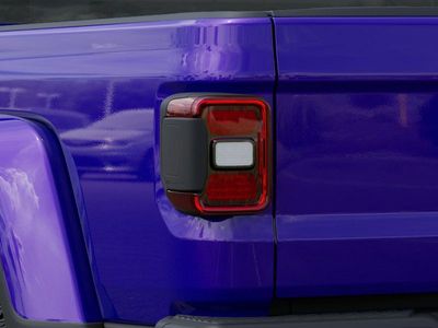 2026 Jeep Gladiator — photo 10 view