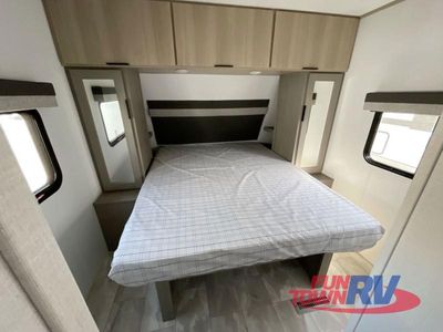 2025 Dutchmen RV Kodiak Ultra-Lite - Photo 31