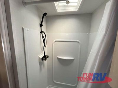 2025 Dutchmen RV Kodiak Ultra-Lite - Photo 30