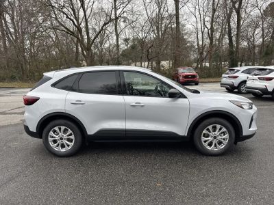 2026 Ford Escape - Photo 8