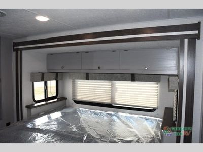 2026 Coachmen RV Freelander - Photo 46