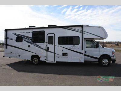 2026 Coachmen RV Freelander - Photo 2