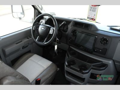 2026 Coachmen RV Freelander - Photo 19