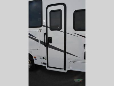 2026 Coachmen RV Freelander - Photo 16