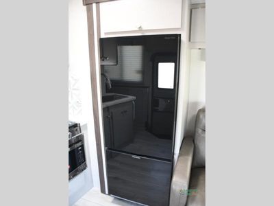 2026 Coachmen RV Freelander - Photo 29