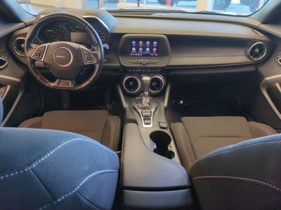 2022 Chevrolet Camaro - Photo 16