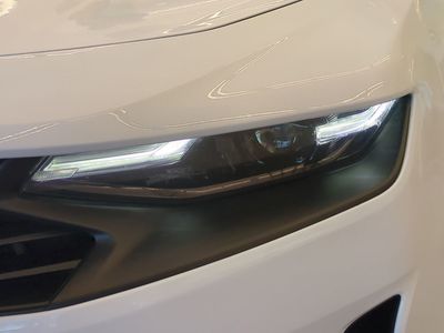 2022 Chevrolet Camaro - Photo 10