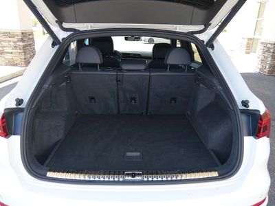 2024 Audi Q3 — photo 11 view