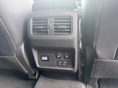 2023 Nissan Rogue — photo 18 view