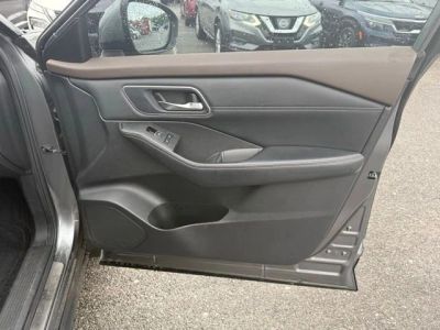2023 Nissan Rogue — photo 16 view