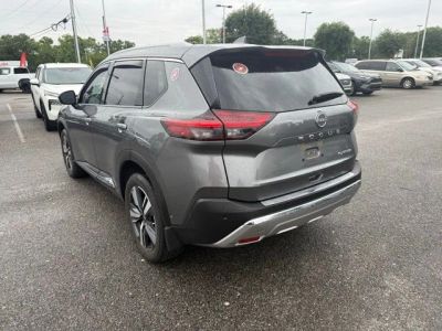 2023 Nissan Rogue — detail view