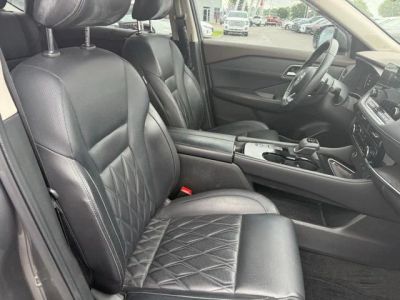 2023 Nissan Rogue — photo 8 view