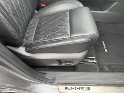 2023 Nissan Rogue — photo 13 view