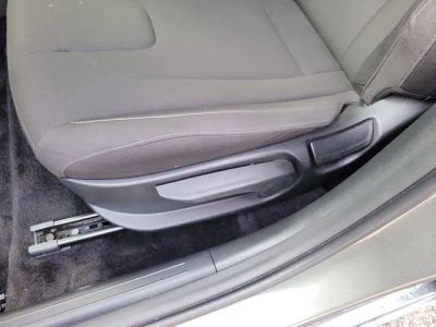 2025 Hyundai Elantra — photo 13 view