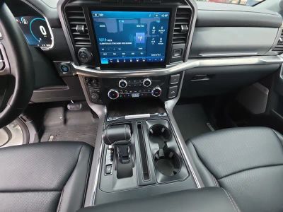 2023 Ford F-150 — photo 13 view