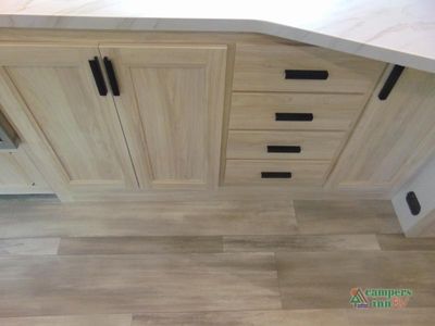 2024 Forest River RV Sunseeker - Photo 32