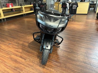 2025 Indian Motorcycle Challenger Dark Horse 112 Black Smoke - Photo 3