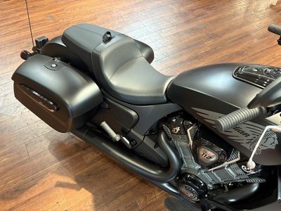 2025 Indian Motorcycle Challenger Dark Horse 112 Black Smoke - Photo 13