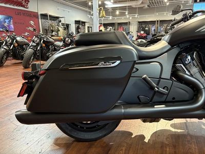 2025 Indian Motorcycle Challenger Dark Horse 112 Black Smoke - Photo 14