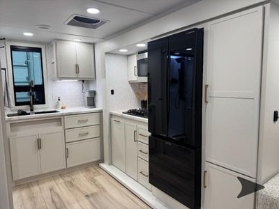 2026 Brinkley Model Ix - Photo 23
