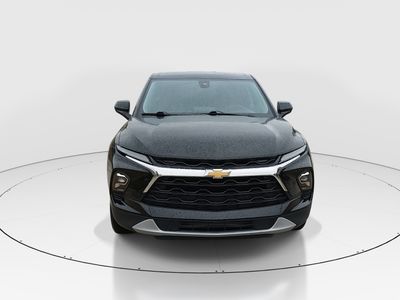 2025 Chevrolet Blazer - Photo 2